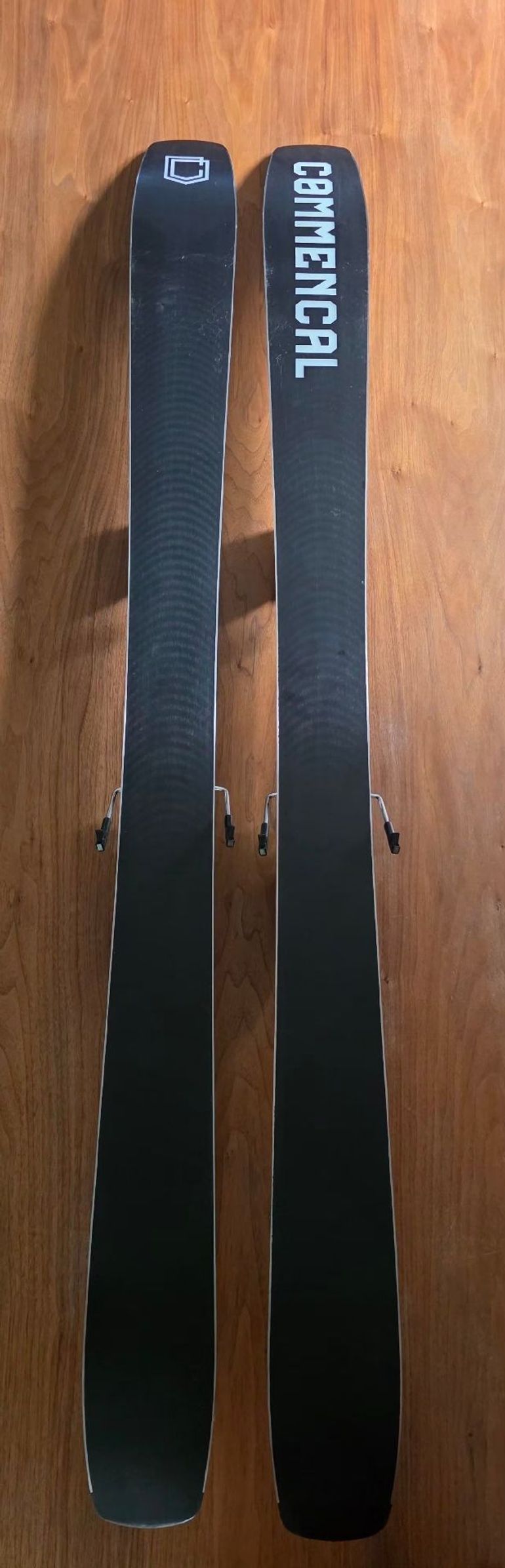 Used Commencal New Clash Skis 2025 bike — image 2 of 6