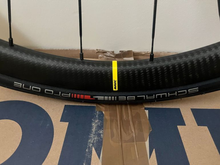 Used Mavic Cosmic SL 32 Disc Wheelset 2025 bike — image 3 of 4