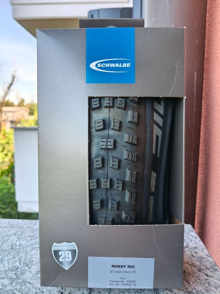 Used Schwalbe Nobby Nic Folding Tire Performance Addix ECE-R75 29x2.25" bike — image 1 of 4
