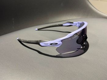 Used Oakley Radar EV Path Prizm Road Glasses bike — image 2 of 2