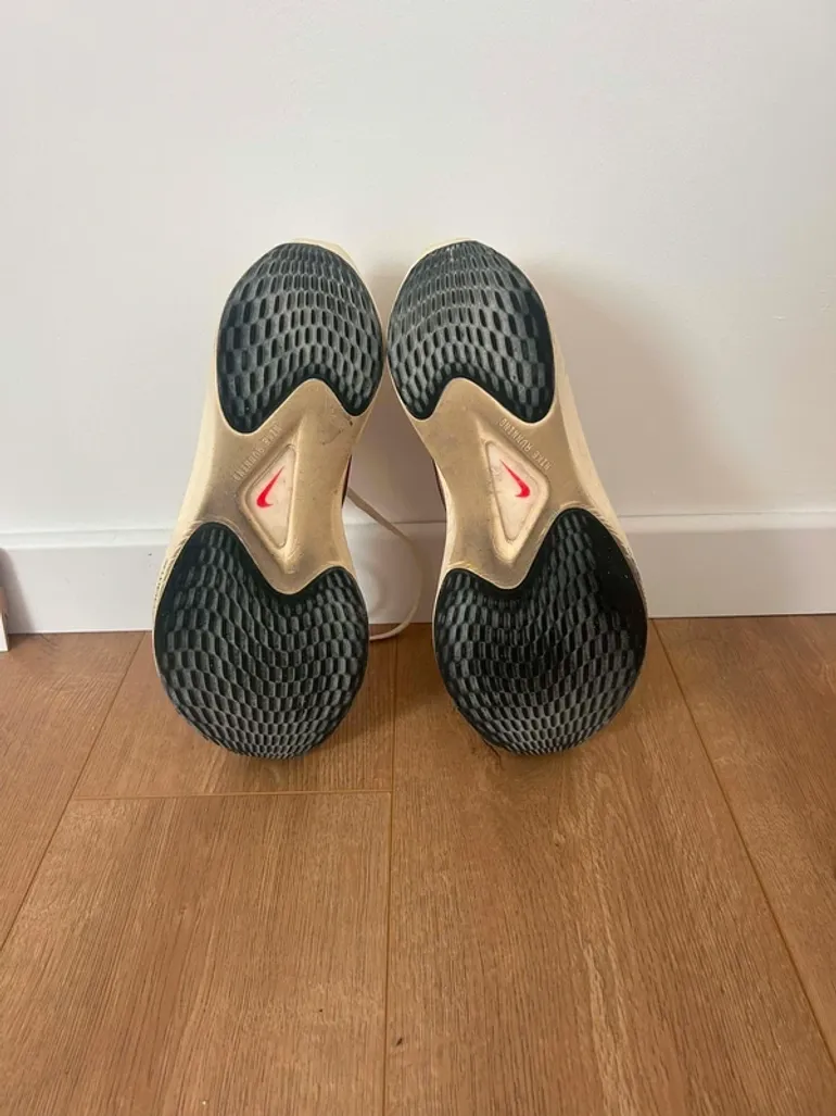 Used Nike Zoom Fly 5 Eliud Kipchoge 2023 bike — image 5 of 10