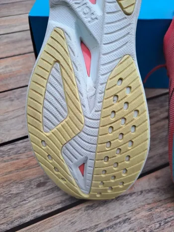 Used Hoka Mach x 2 bike — image 9 of 12
