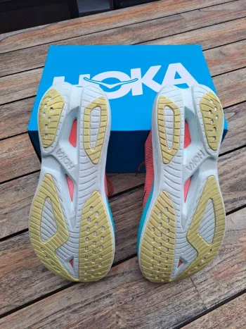 Used Hoka Mach x 2 bike — image 7 of 12