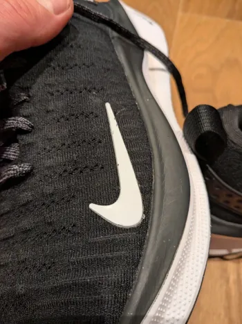 Used Nike Infinity Run bike — image 8 of 9