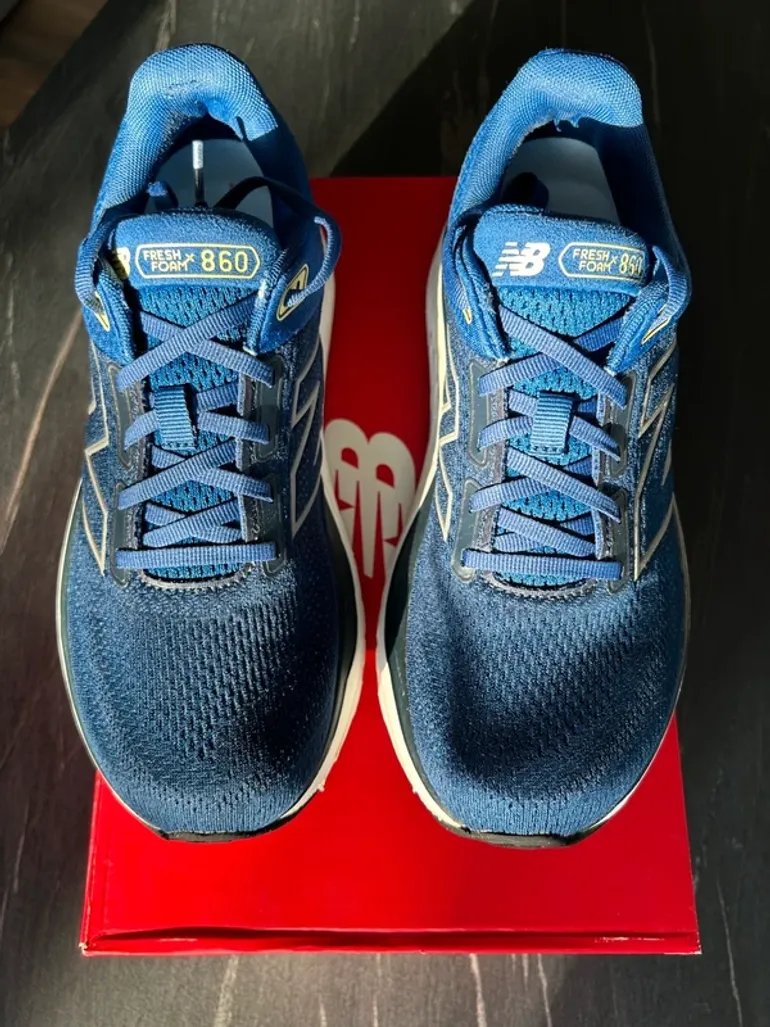 Used New Balance Fresh Foam X 860v15 bike — image 4 of 6