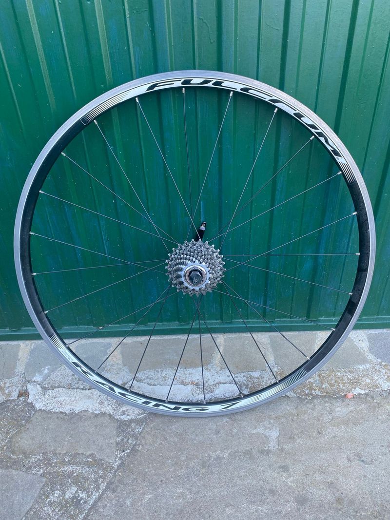 Used Fulcrum Cerchi bike — image 3 of 4