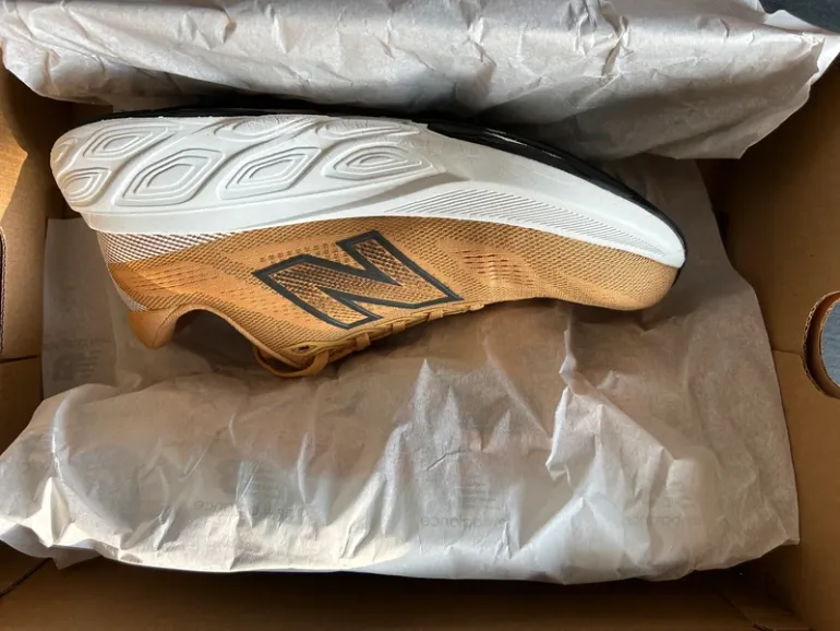 Used New Balance Fresh Foam X 880v15 bike — image 6 of 6