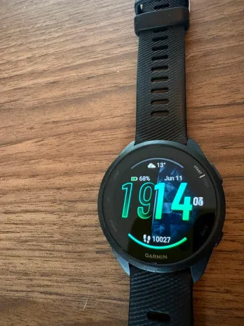 Used Garmin Forerunner 165 bike