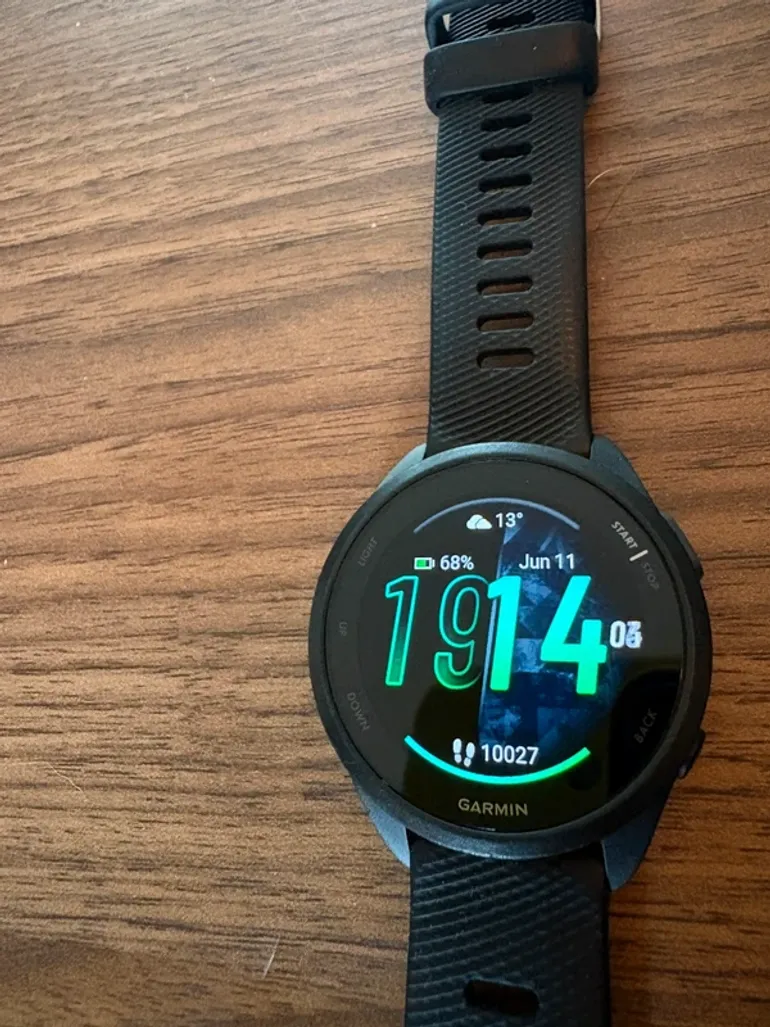 Used Garmin Forerunner 165 bike — image 1 of 6
