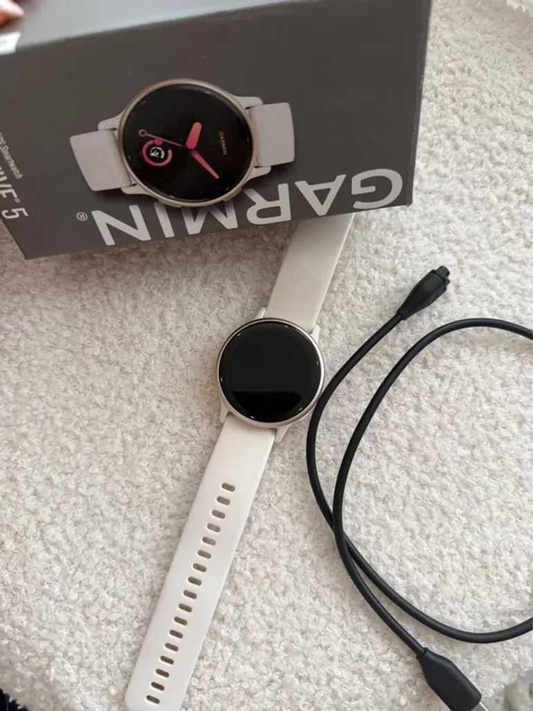 Used Garmin vivoactive 5 bike — image 2 of 3