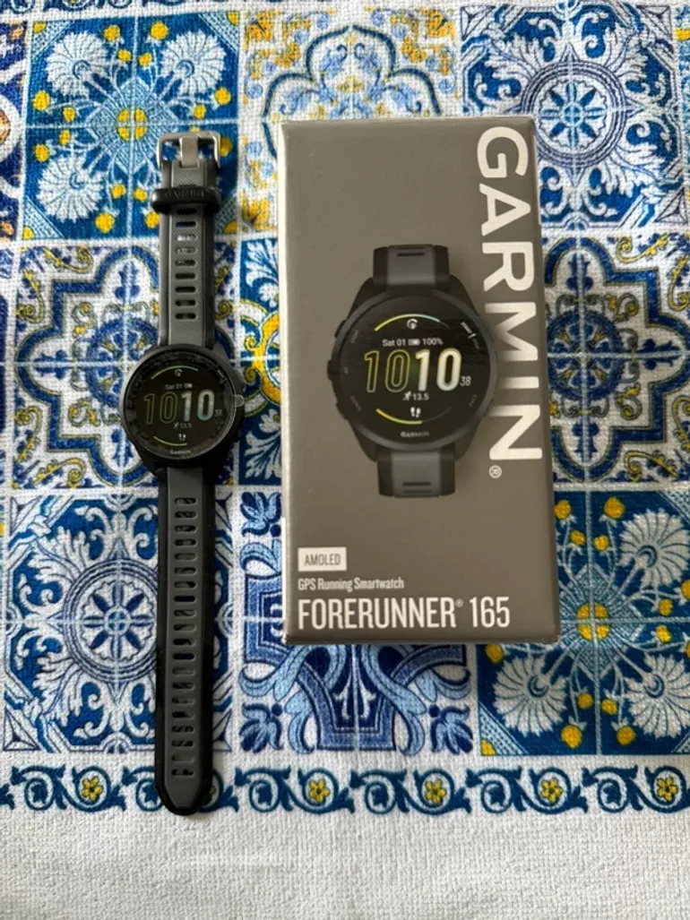 Used Garmin Forerunner 165 bike — image 1 of 3