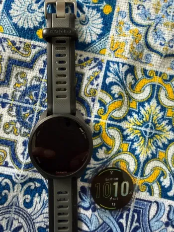 Used Garmin Forerunner 165 bike — image 3 of 3
