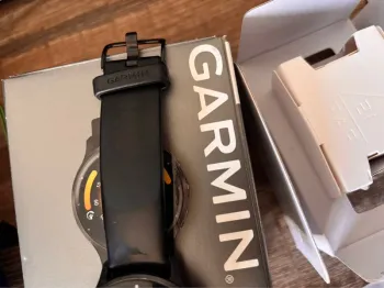 Used Garmin Venu 3 bike — image 6 of 7