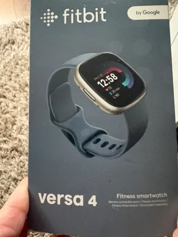 Used Fitbit Versa 4 bike — image 8 of 9