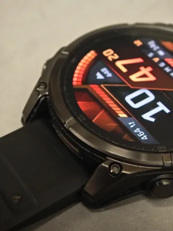 Used Garmin Fenix 8 Amoled bike — image 9 of 15