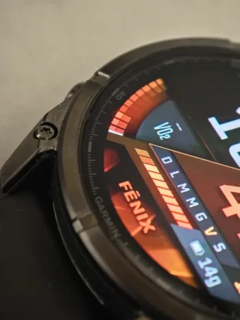 Used Garmin Fenix 8 Amoled bike — image 10 of 15