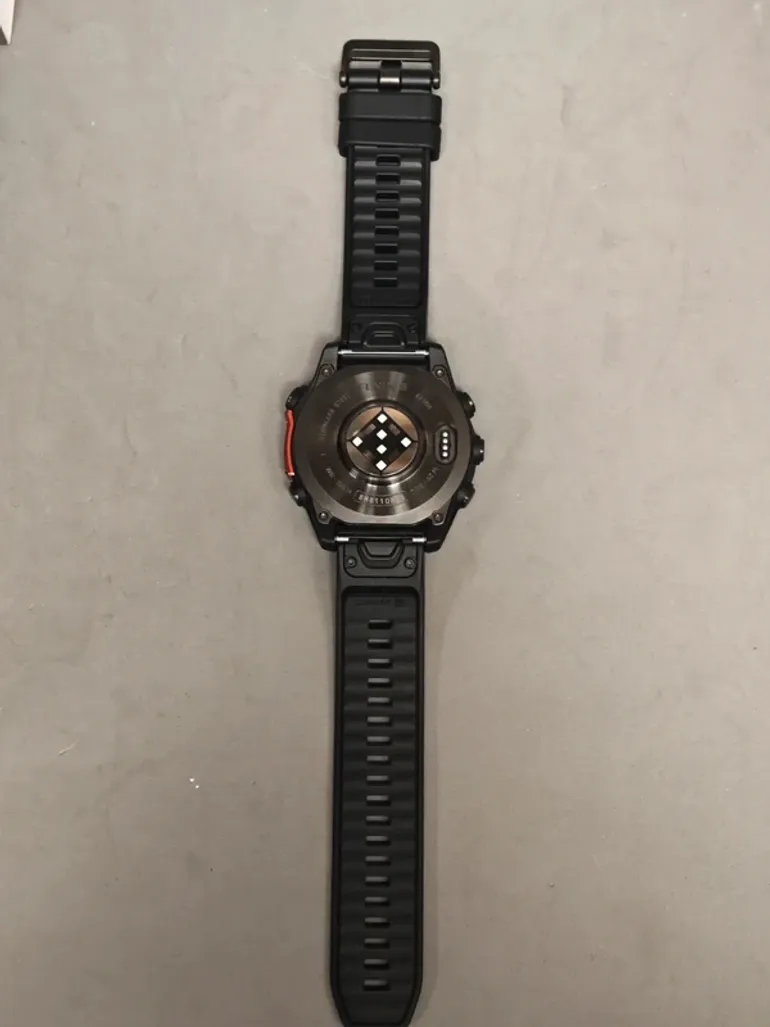 Used Garmin Fenix 8 Amoled bike — image 3 of 15