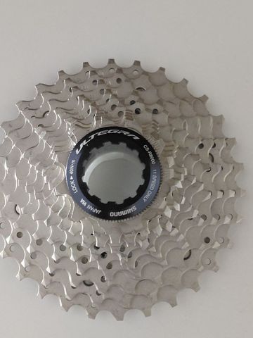 Brugt Shimano R8000 Drivetrain & Pedals