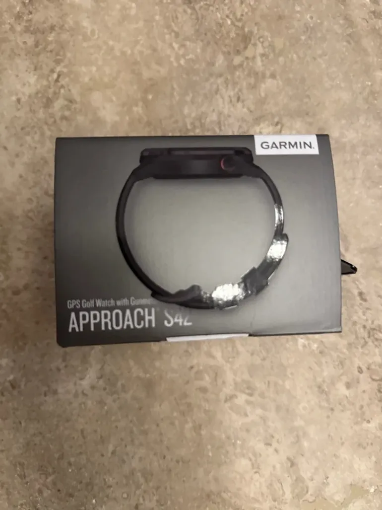 Used Garmin Approach S42 bike — image 4 of 7