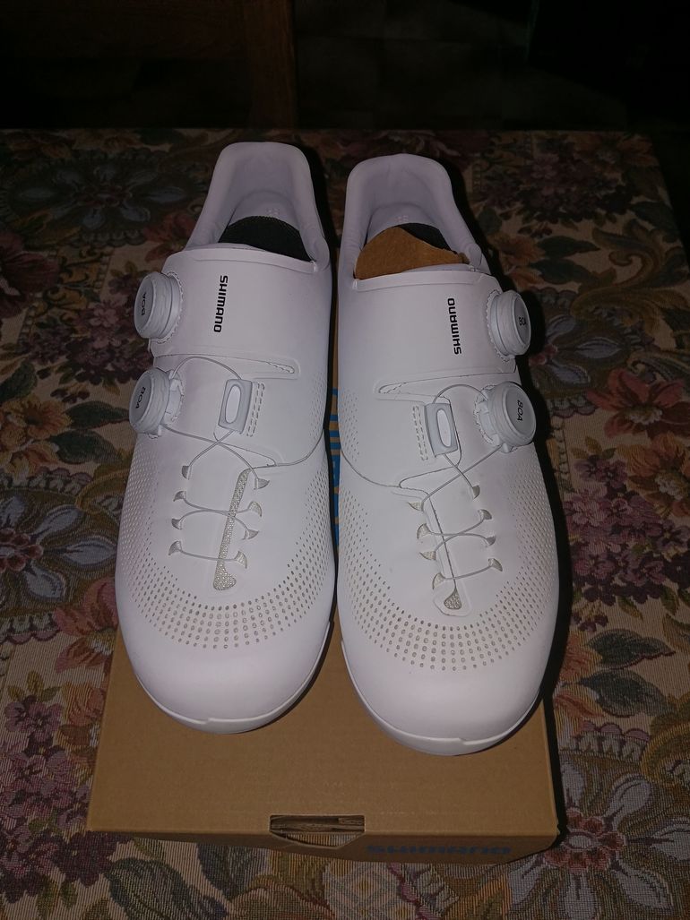 Used Shimano RC7 Road Shoes 2026 bike — image 1 of 5