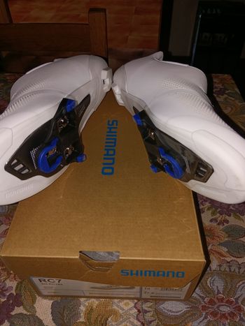 Used Shimano RC7 Road Shoes 2026 bike — image 4 of 5