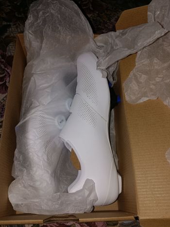 Used Shimano RC7 Road Shoes 2026 bike — image 2 of 5