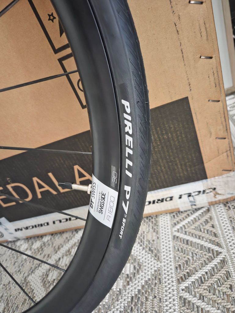 Used Dt Swiss A1800 Wheelset 2026 bike — image 4 of 4