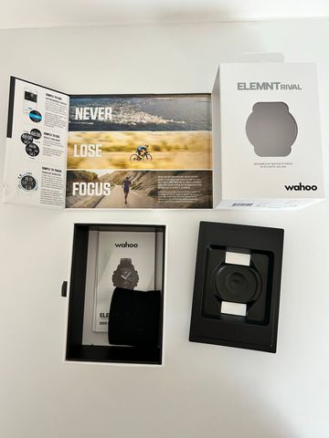 Used Wahoo ELEMNT Rival GPS Watch bike — image 4 of 5