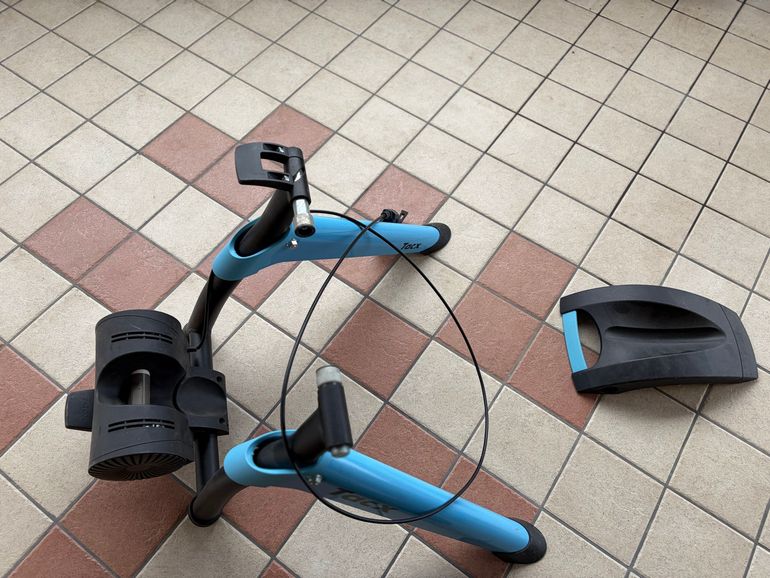 Used Tacx Boost T2500 Bike Trainer + Front Riser + Handlebar Shifter [QR Skewer Included] 2022 bike — image 15 of 16