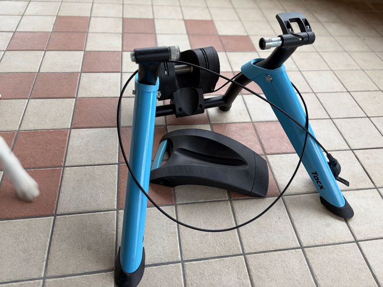 Used Tacx Boost T2500 Bike Trainer + Front Riser + Handlebar Shifter [QR Skewer Included] 2022 bike — image 4 of 16