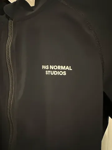 Used Pas Normal Studios Jersey 2026 bike — image 2 of 7