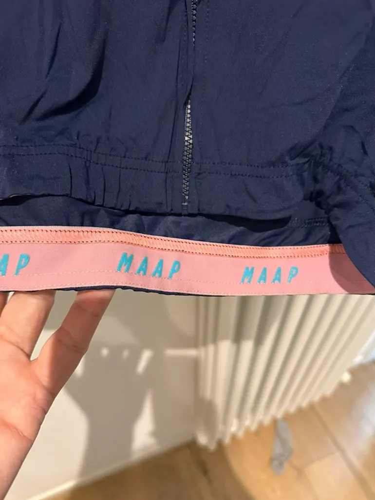 Used MAAP Jersey 2025 bike — image 4 of 8