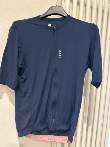 Used MAAP Jersey 2025 bike — image 2 of 8