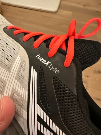 Used Asics fuzeX Lyte 2024 bike — image 3 of 11