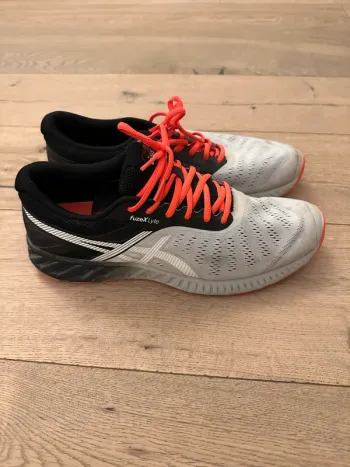 Used Asics fuzeX Lyte 2024 bike — image 7 of 11