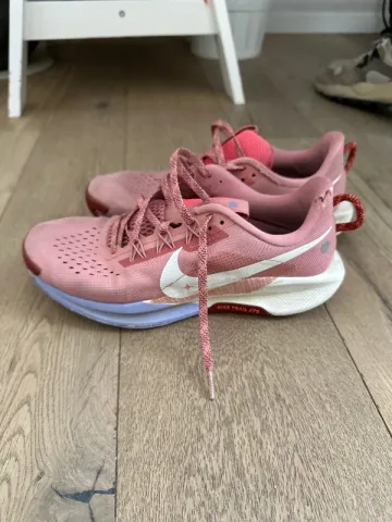 Used Nike React Trail 2025 bike — image 2 of 6