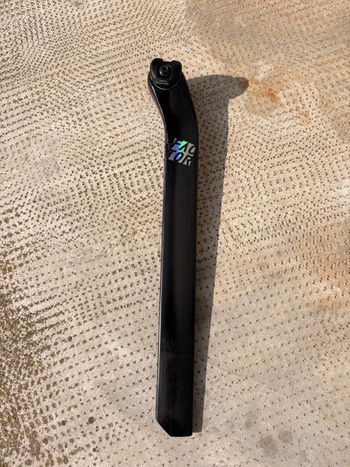 Used Factor OSTRO VAM Seatpost 2025 bike — image 2 of 2