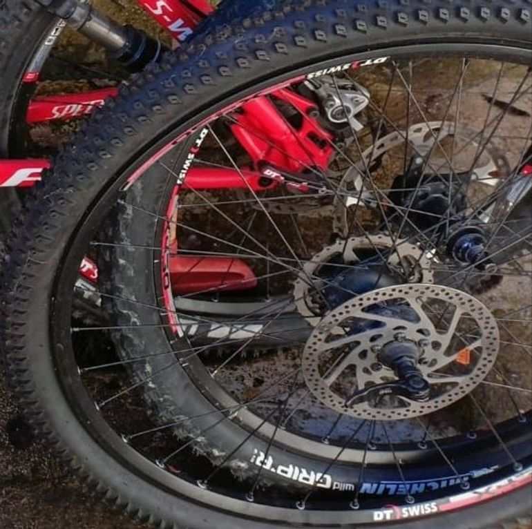 Used Dt Swiss x430 bike — image 1 of 3