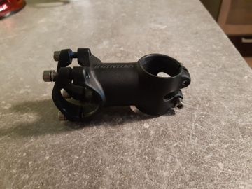 Tweedehands Specialized XC, 3D-forged alloy 2025 bike — afbeelding 3 van 3
