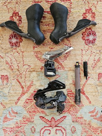 Used Shimano Ultegra Di2 R8050/R8070 Groupset bike — image 2 of 11