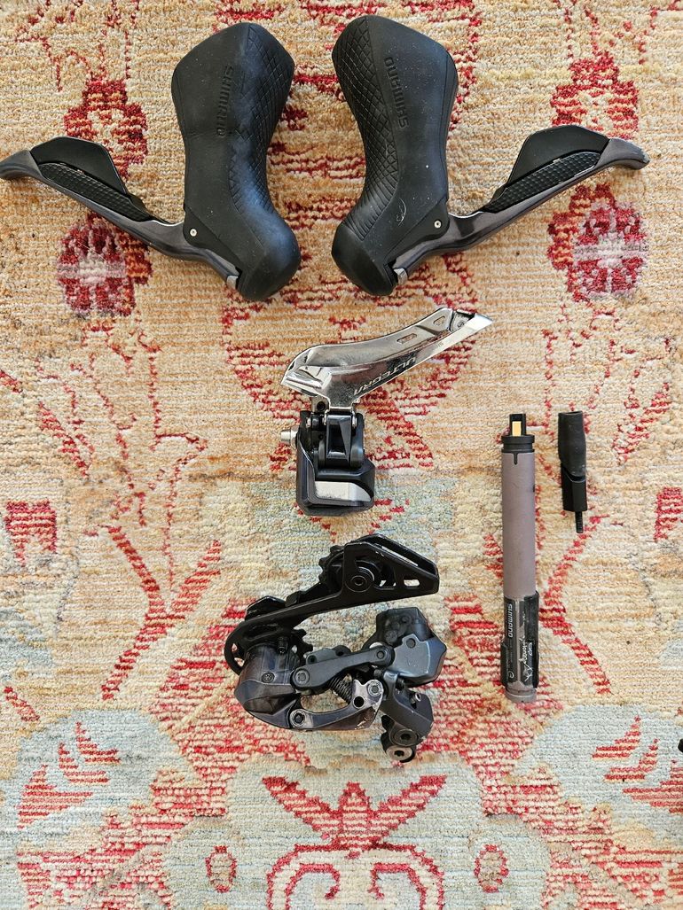 Used Shimano Ultegra Di2 R8050/R8070 Groupset bike — image 2 of 11
