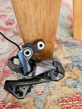Used Shimano Ultegra Di2 R8050/R8070 Groupset bike — image 6 of 11
