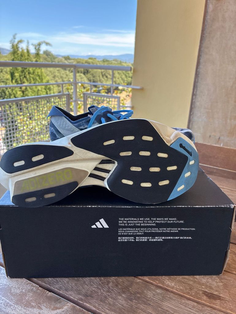 Used Adidas Adizero Adios Pro 3 2025 bike — image 3 of 5