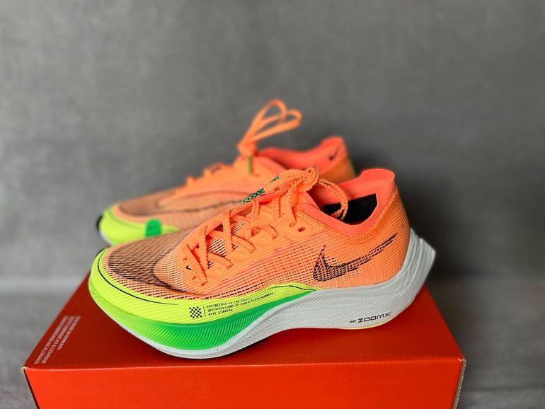 Used Nike ZoomX Vaporfly Next% 2 bike — image 3 of 7