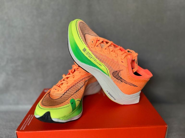 Used Nike ZoomX Vaporfly Next% 2 bike — image 2 of 7