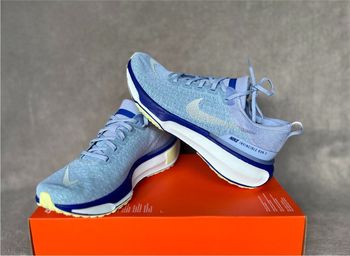 Used Nike ZoomX Invincible 3 bike