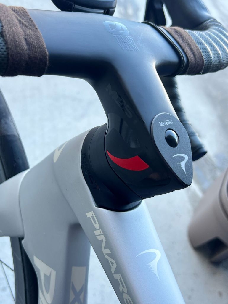 Used Most Talon Ultra Fast Integrated Cockpit 2025 bike — image 3 of 5