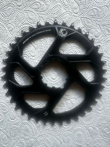 Used Sram Kettenblatt Drivetrain & Pedals
