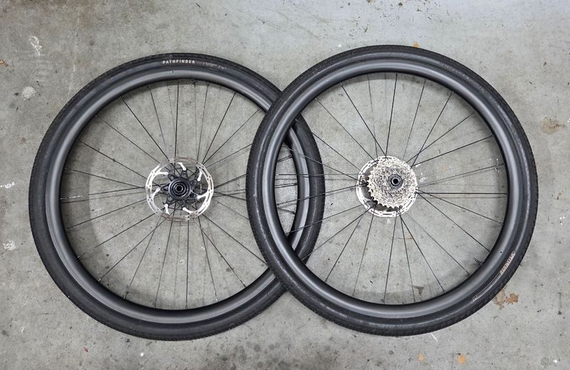 Used Farsports carbon wielset, 30mm, Dtswiss 350 2025 Wheels