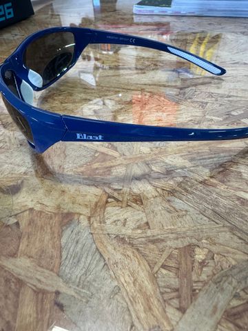 Używany Blust Blast Blu Sunglasses bike — zdjęcie 1 z 2